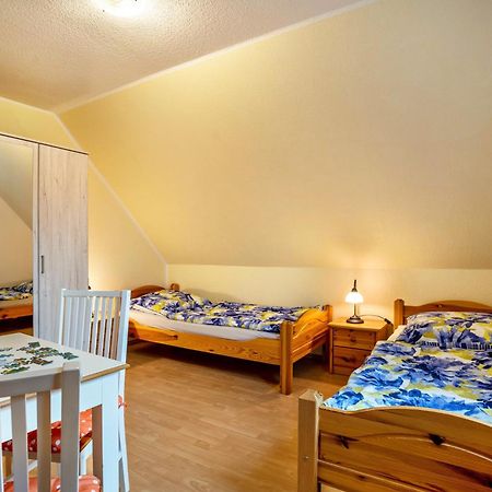 Ferienwohnung 'Am Weidenring' Pantelitz Exterior foto